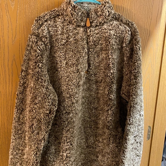 Chic Soul Pullover - Picture 2 of 2